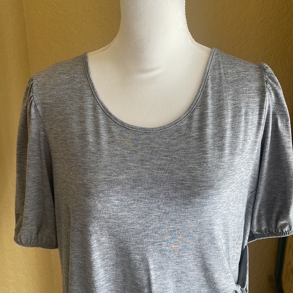 Parallel skies Gray Tie Top - Picture 9 of 10